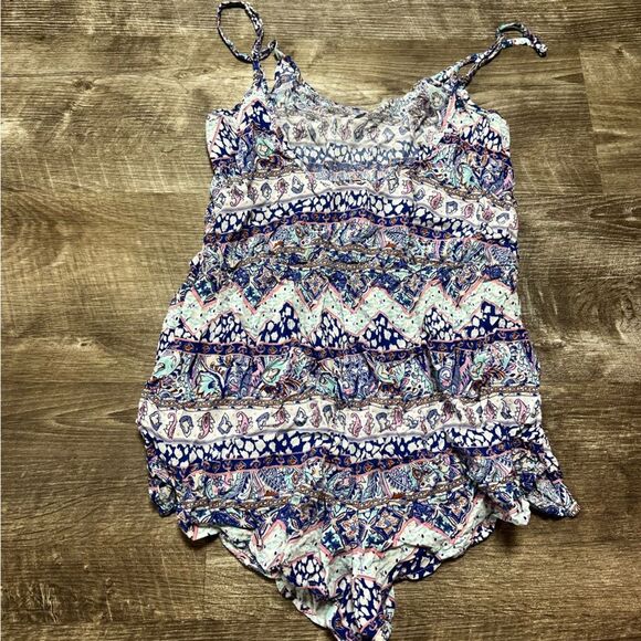 Victoria’s Secret Spaghetti Strap Romper Size Small - Picture 4 of 8